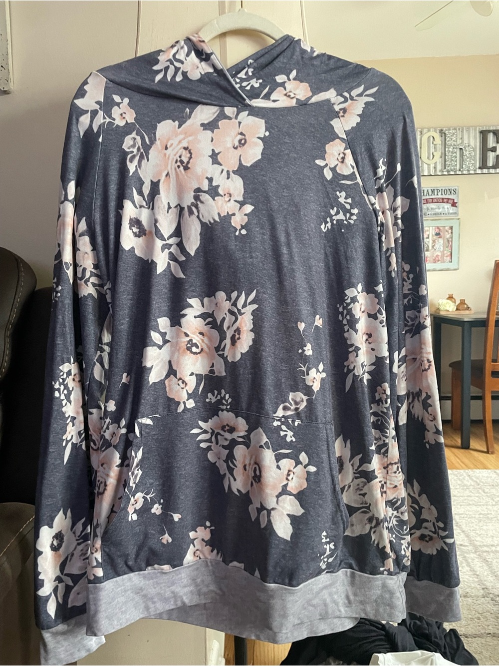 Floral Hooded Pullover in Charcoal and Blush